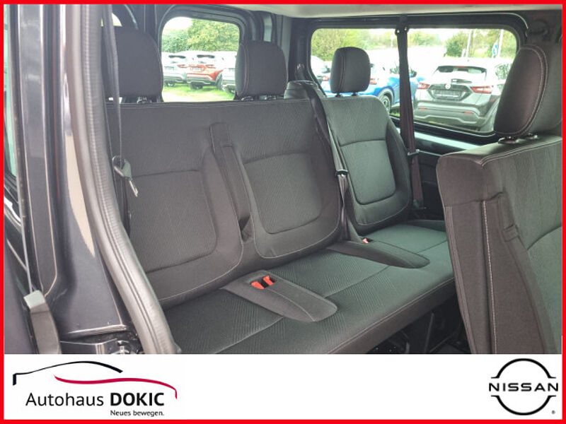 Nissan Primastar Kombi Tekna L2H1 3,0 dCi 8-Si. 6MT