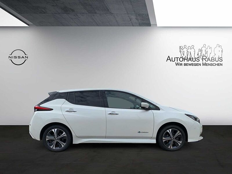 Nissan Leaf 62 kWh Automatik, Navi, LED, SH - e+ 3.ZERO