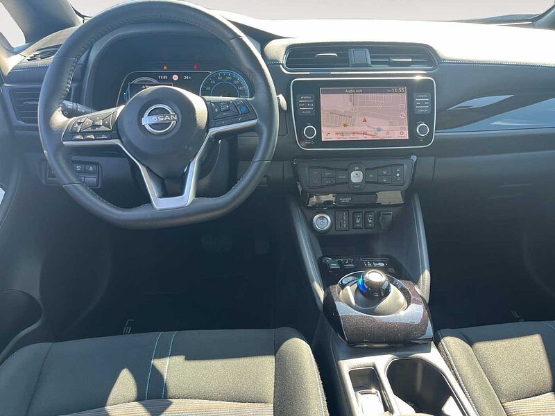 Nissan Leaf 62 kWh Autom. - e+ N-Connecta -360°, LED, WP