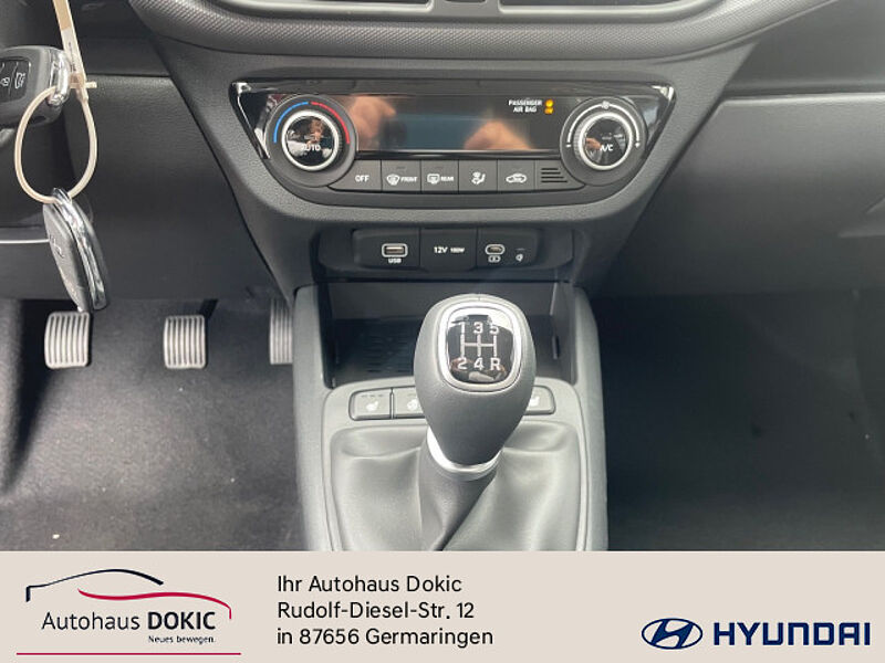 Hyundai i10 Trend 1.0 63PS 5-MT 2WD Komfortpaket NAVI Sitzheizung Lenkradheizung