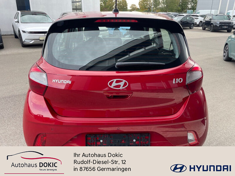 Hyundai i10 Trend 1.0 63PS 5-MT 2WD Komfortpaket NAVI Sitzheizung Lenkradheizung