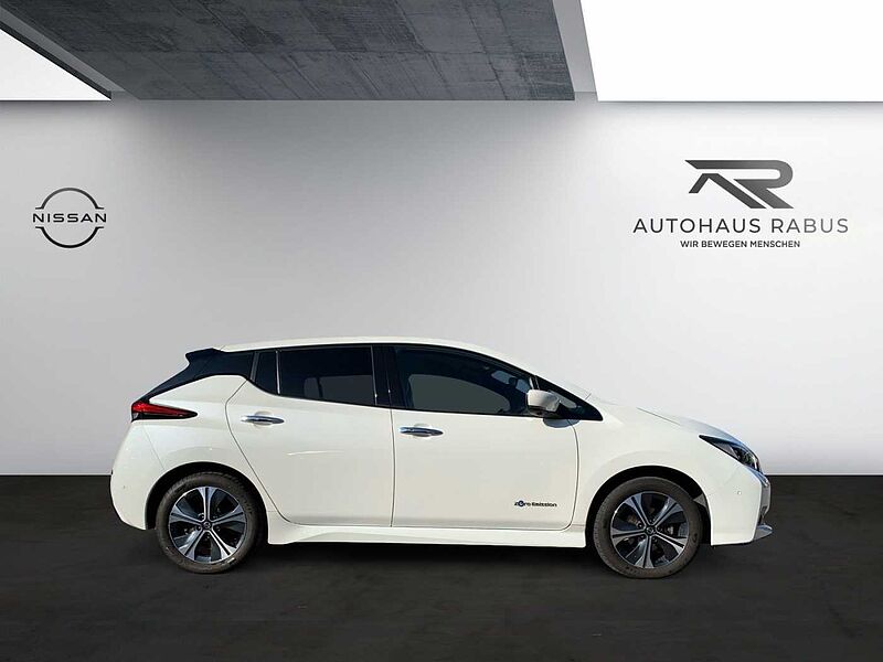 Nissan Leaf 62 kWh Automatik, Navi, LED, SH - e+ 3.ZERO