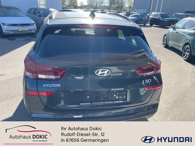 Hyundai i30 Kombi Advantage 1.0 T-GDI  100PS NAVI LED