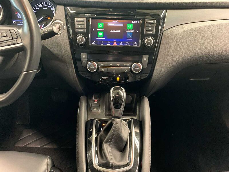 Nissan Qashqai 1.3 AKARI AT Navi 360° DAB SHZ Pano