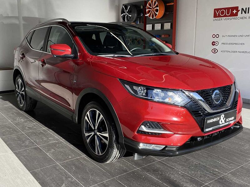 Nissan Qashqai 1.3 DIG-T 6MT - N-CONNECTA - NAVI, Pano