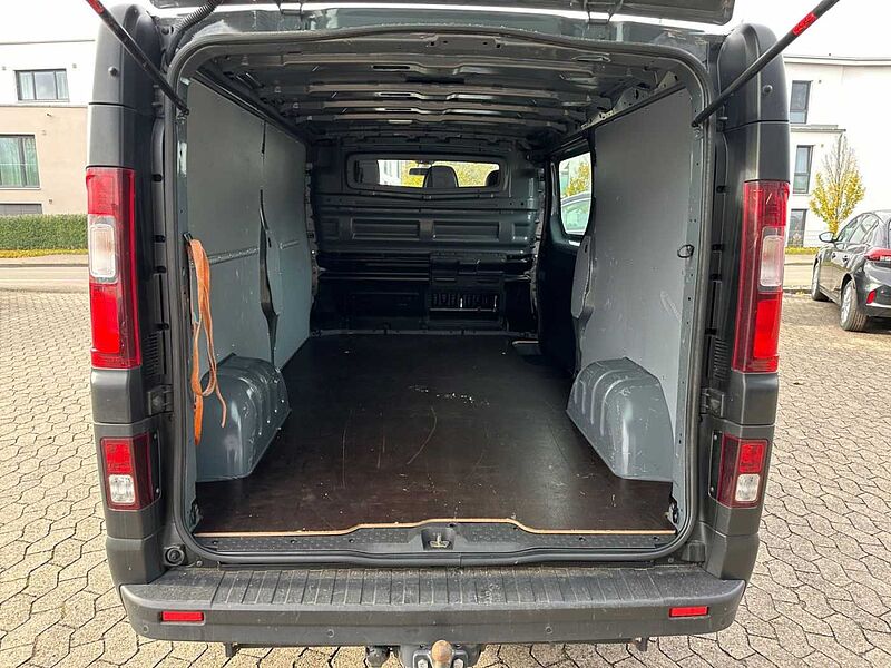 Nissan NV300 L2H1 2,9 dCi 120 Schaltgetriebe - Comfort