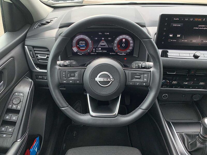 Nissan Qashqai N-Connecta 1.3 MHEV Navi LED PDC RFK SHZ