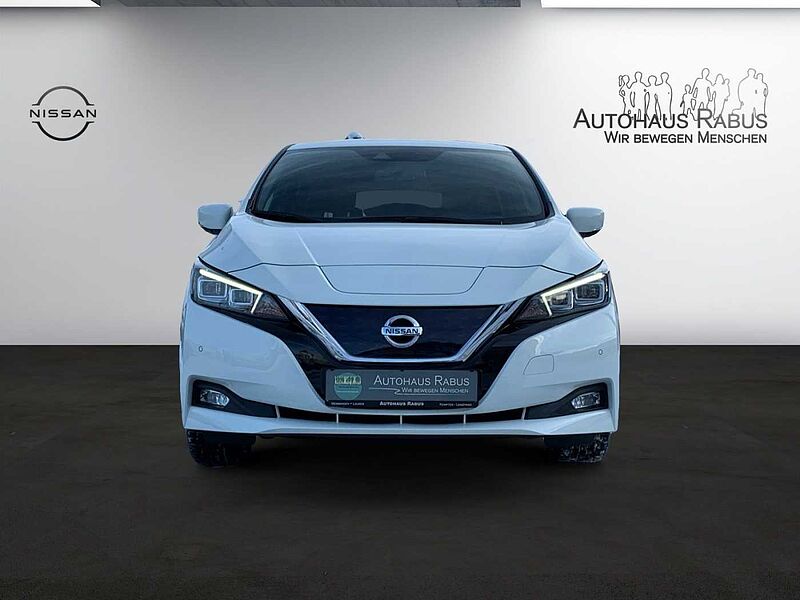 Nissan Leaf 40 kWh LED Winter Pak Navi - N-Connecta